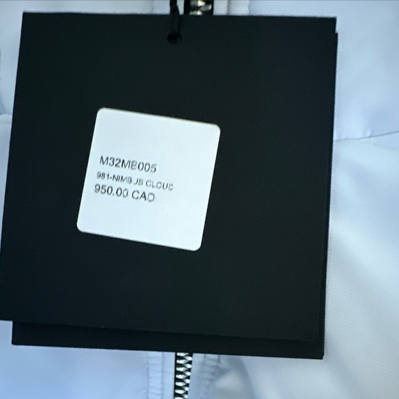 White Moose Knuckles Bomber Jacket - Picture 8 of 8